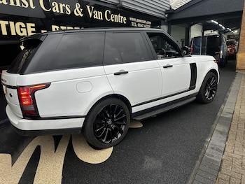Used Land Rover Range Rover 2015 for sale - 77470237: Photo