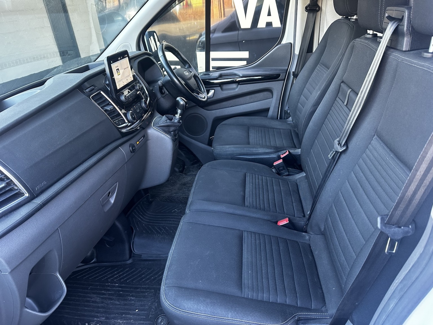 Used Ford Transit Custom 2022 for sale - 77370575: Photo 4