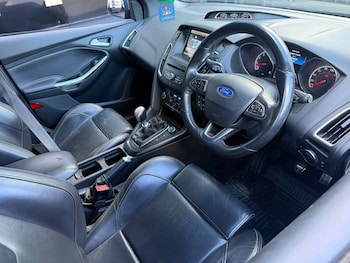 Used Ford Focus 2015 for sale - 78168894: Photo