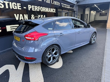 Used Ford Focus 2015 for sale - 78168894: Photo