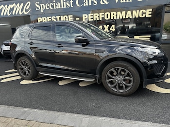 Used Land Rover Discovery Sport 2018 for sale - 79010848: Photo