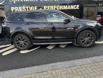 Used Land Rover Discovery Sport 2018 for sale - 79010848: Photo