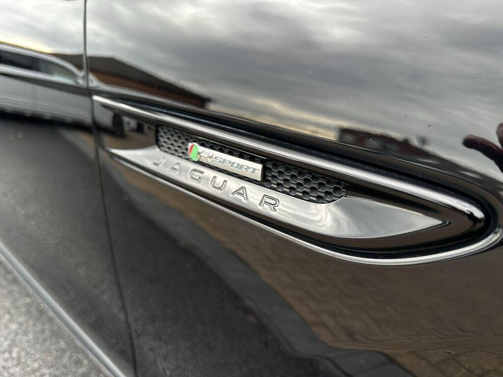 Used Jaguar F-Pace 2016 for sale - 76120179: Photo 18