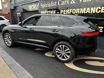 Used Jaguar F-Pace 2016 for sale - 76120179: Photo 4