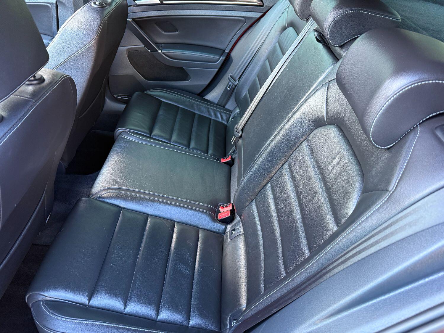 Used Volkswagen Golf 2015 for sale - 76497497: Photo 25