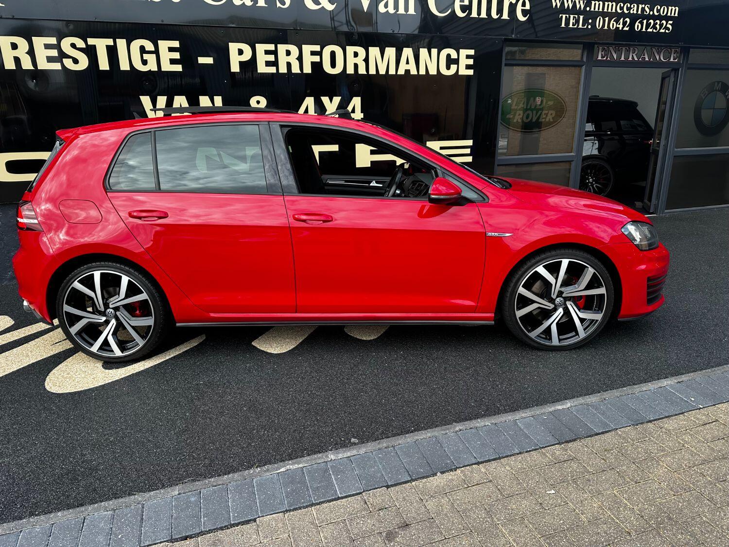 Used Volkswagen Golf 2015 for sale - 76497497: Photo 3