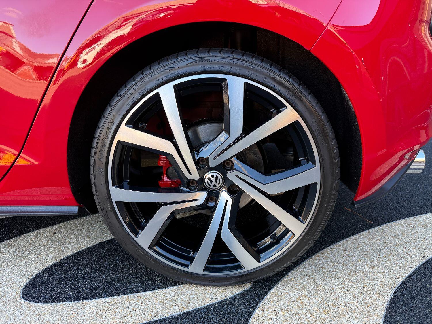 Used Volkswagen Golf 2015 for sale - 76497497: Photo 9