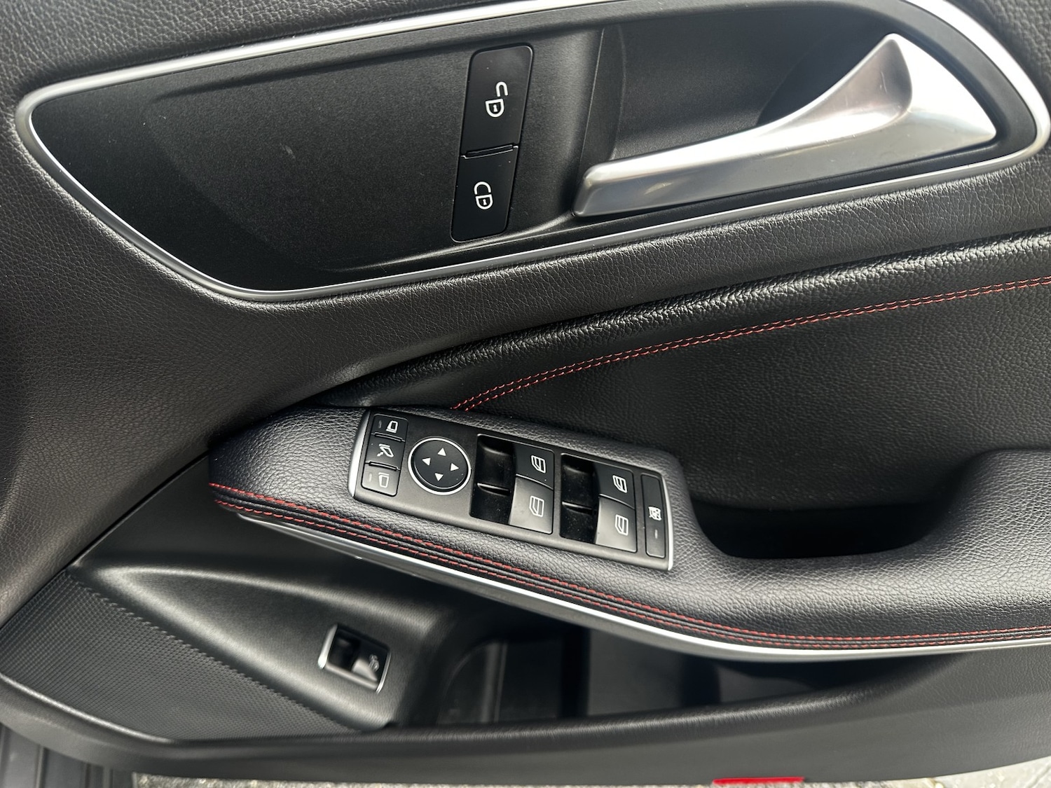 Used Mercedes-Benz GLA 2017 for sale - 76687112: Photo 17