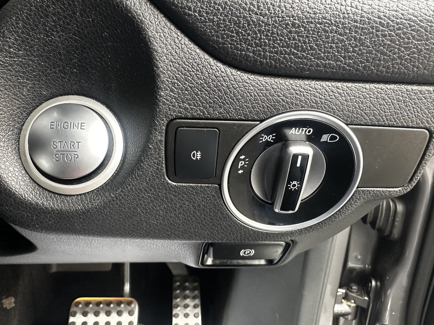 Used Mercedes-Benz GLA 2017 for sale - 76687112: Photo 18