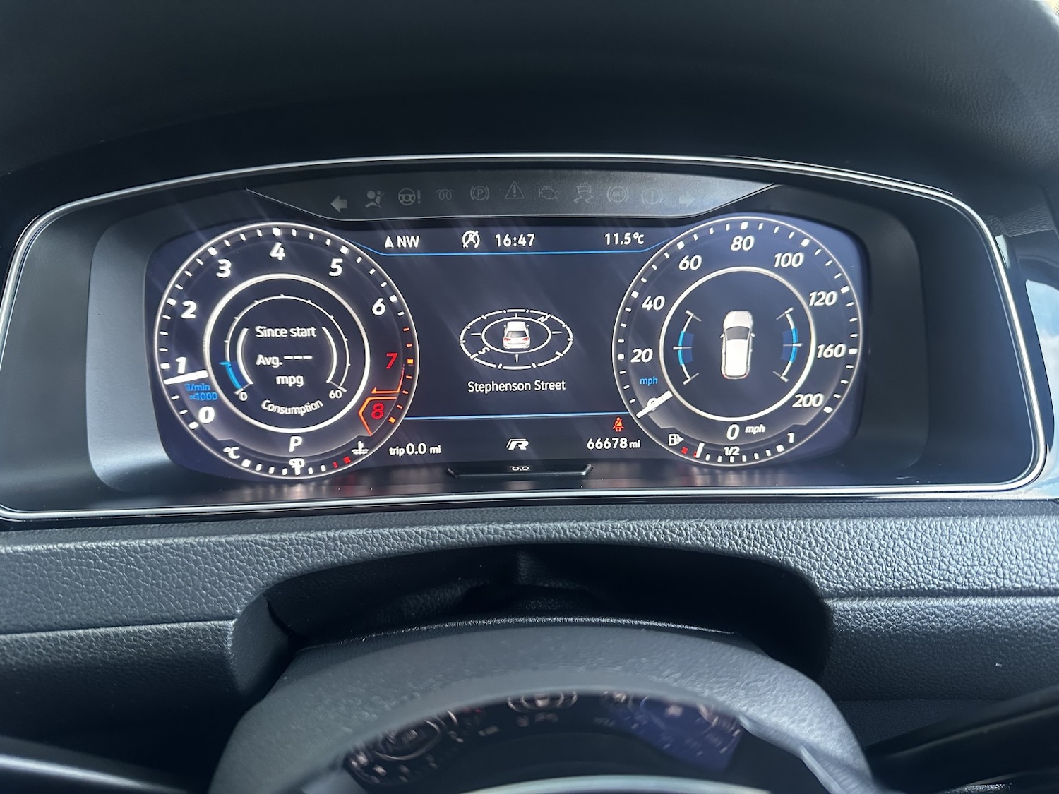 Used Volkswagen Golf 2018 for sale - 77494716: Photo 14