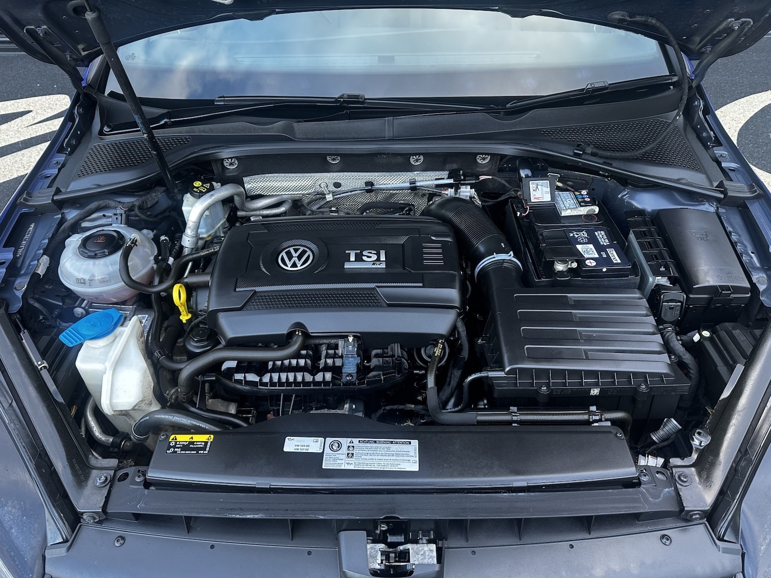 Used Volkswagen Golf 2018 for sale - 77494716: Photo 32