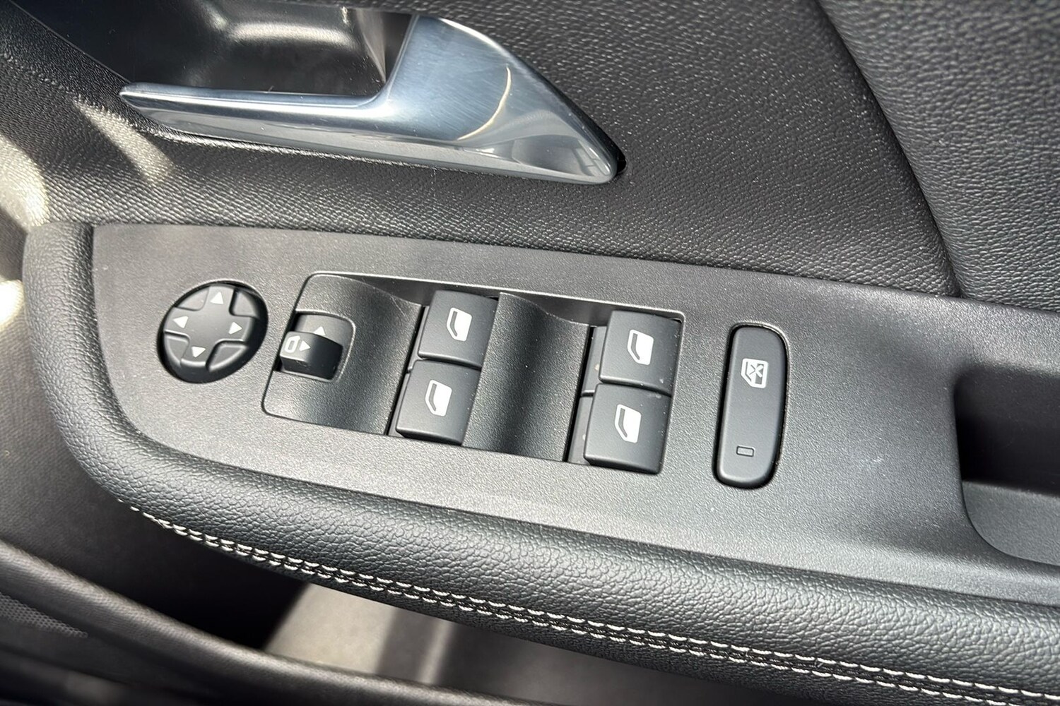 Used Vauxhall Mokka 2023 for sale - 78197363: Photo 18