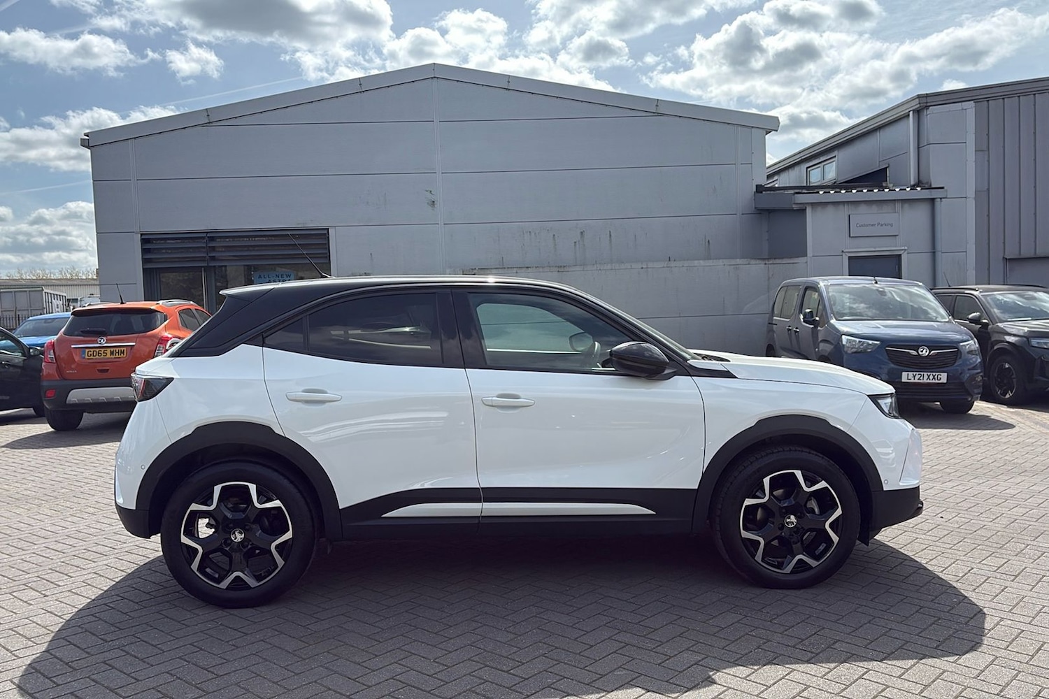 Used Vauxhall Mokka 2023 for sale - 78197363: Photo 6