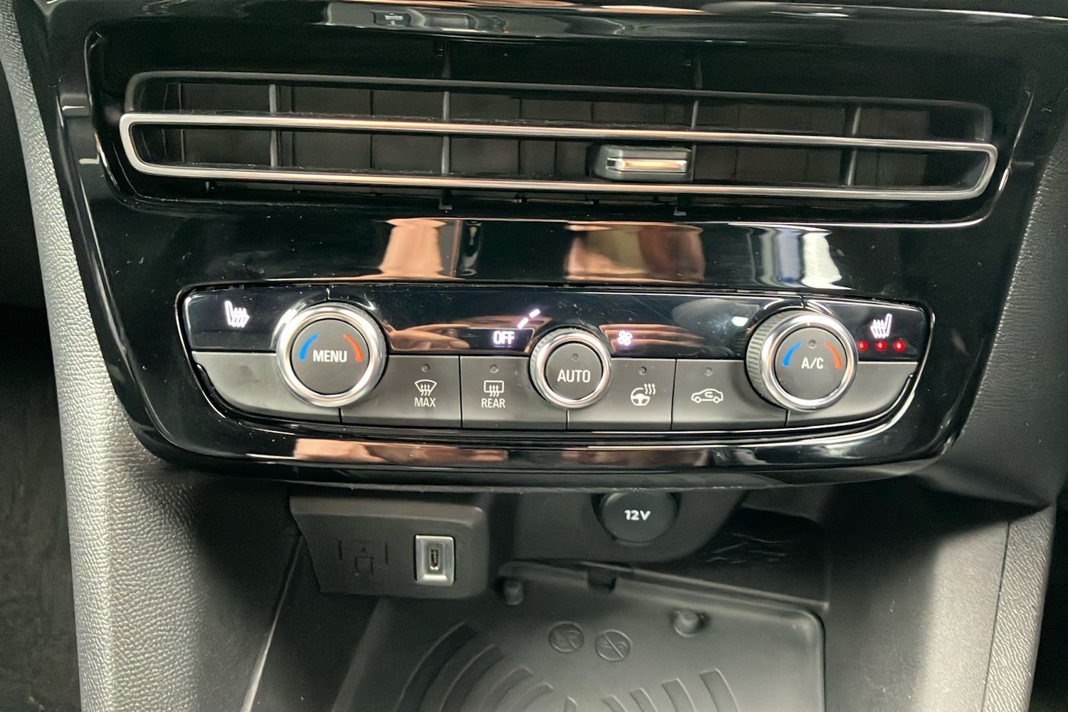 Used Vauxhall Mokka 2025 for sale - 76578049: Photo 15