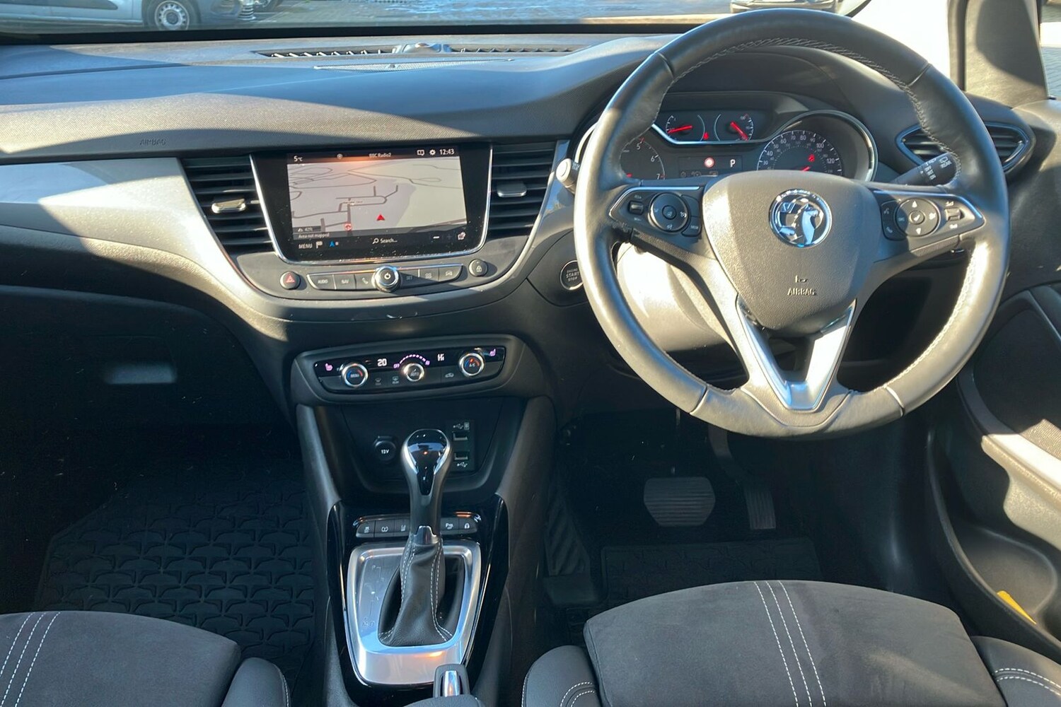 Used Vauxhall Crossland 2024 for sale - 76638514: Photo 11