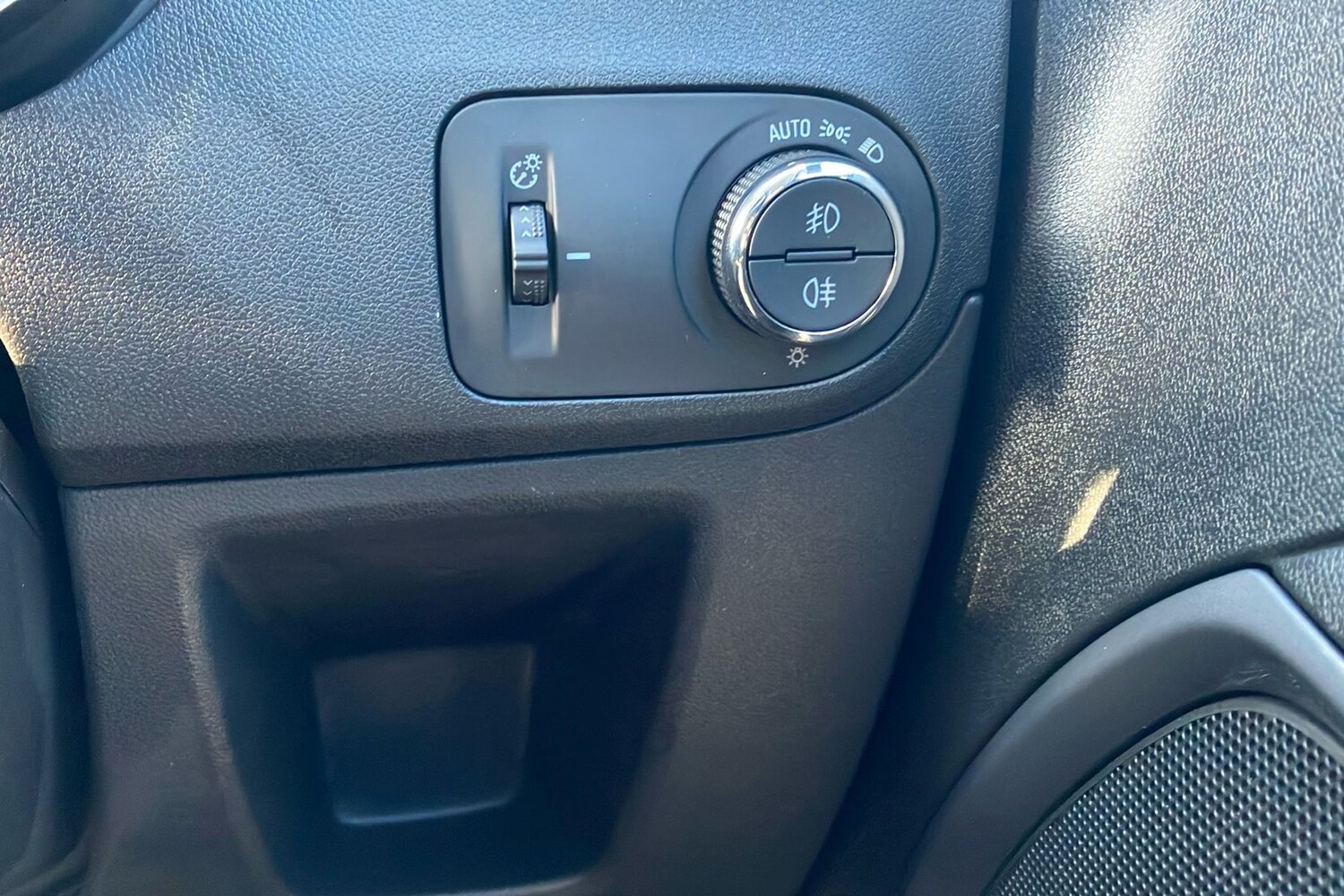 Used Vauxhall Crossland 2024 for sale - 76638514: Photo 21