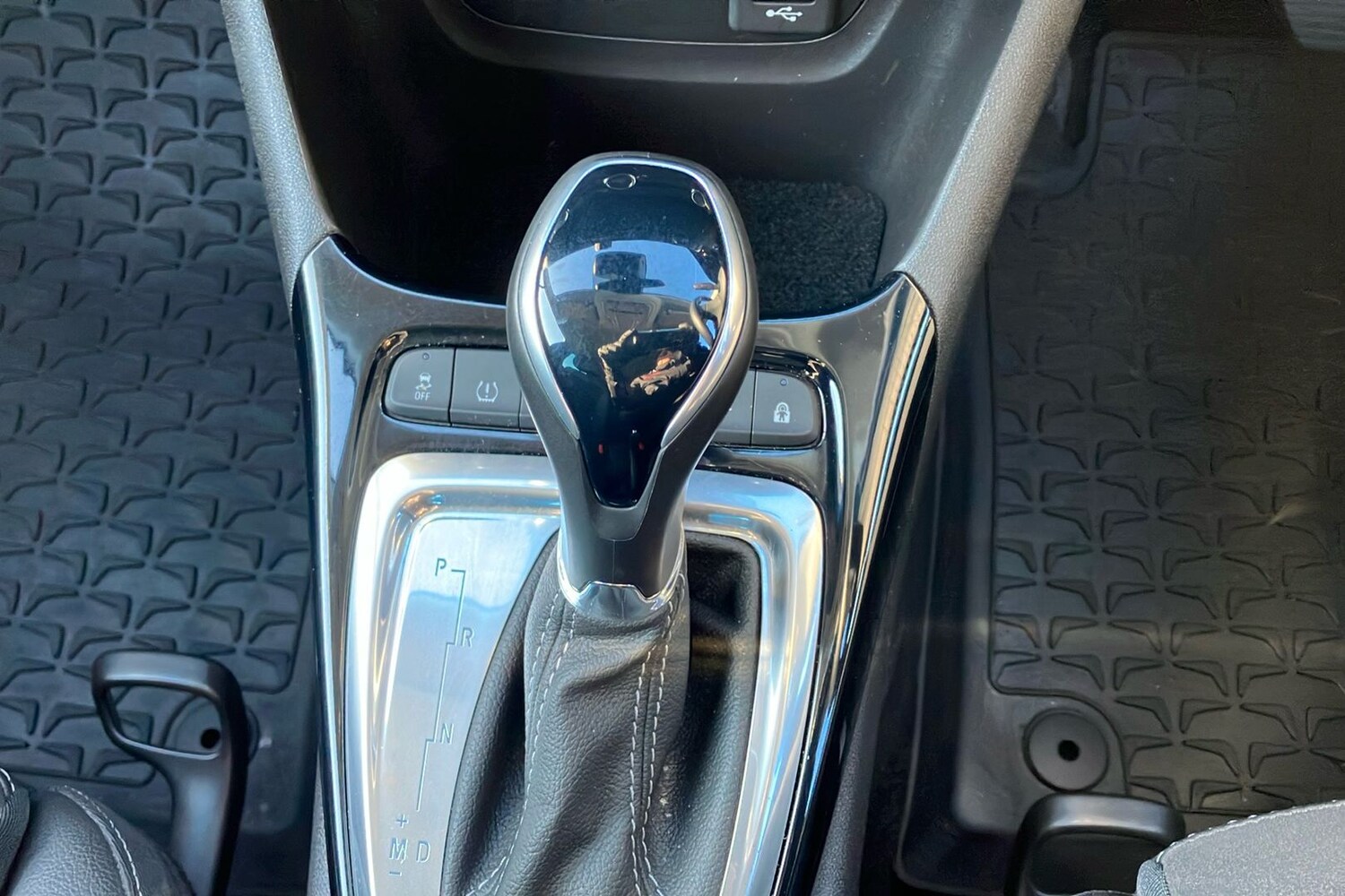 Used Vauxhall Crossland 2024 for sale - 76638514: Photo 38