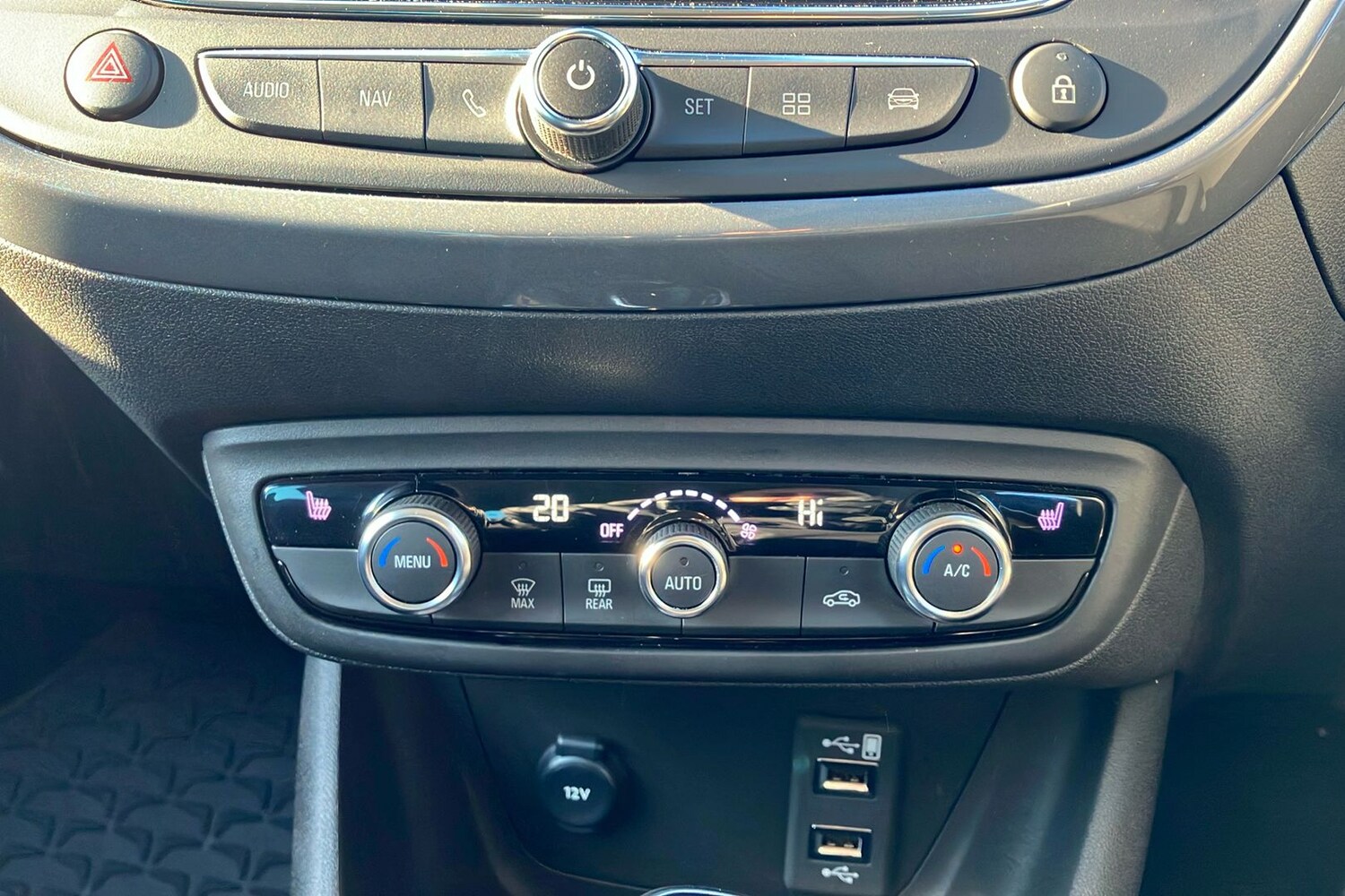 Used Vauxhall Crossland 2024 for sale - 76638514: Photo 40