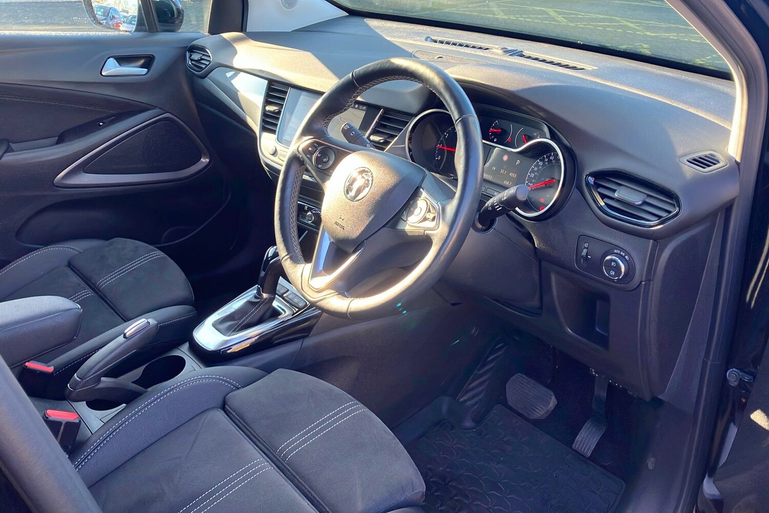 Used Vauxhall Crossland 2024 for sale - 76638514: Photo 41