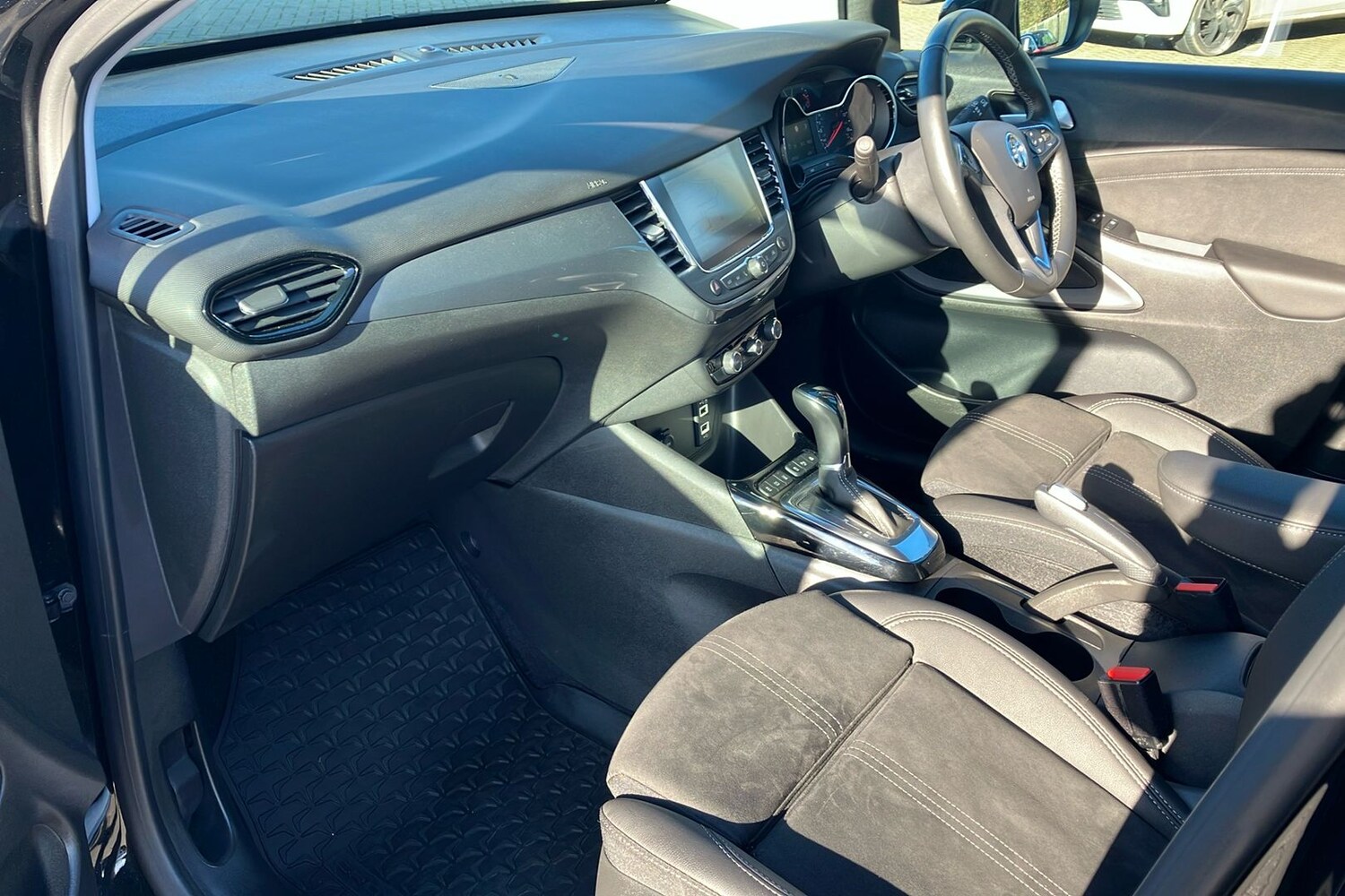 Used Vauxhall Crossland 2024 for sale - 76638514: Photo 45