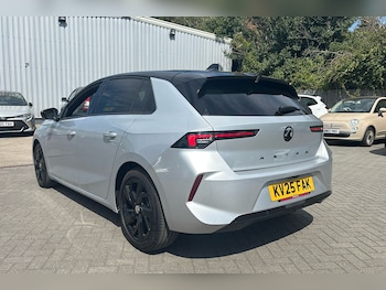 Used Vauxhall Astra 2025 for sale - 79323729: Photo
