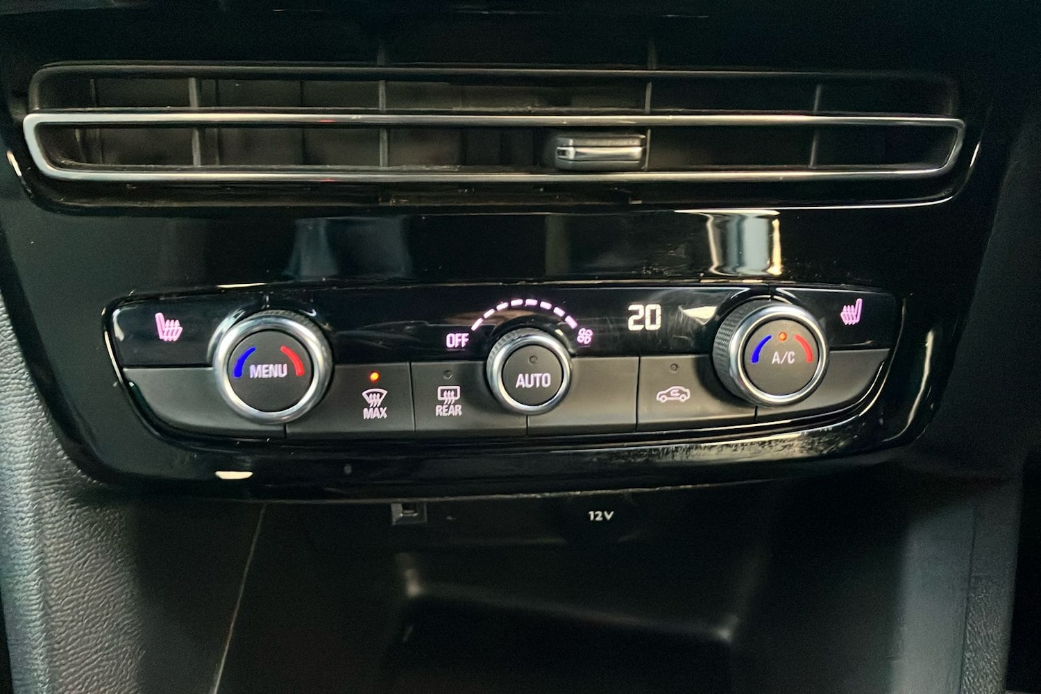 Used Vauxhall Mokka 2022 for sale - 76736323: Photo 15