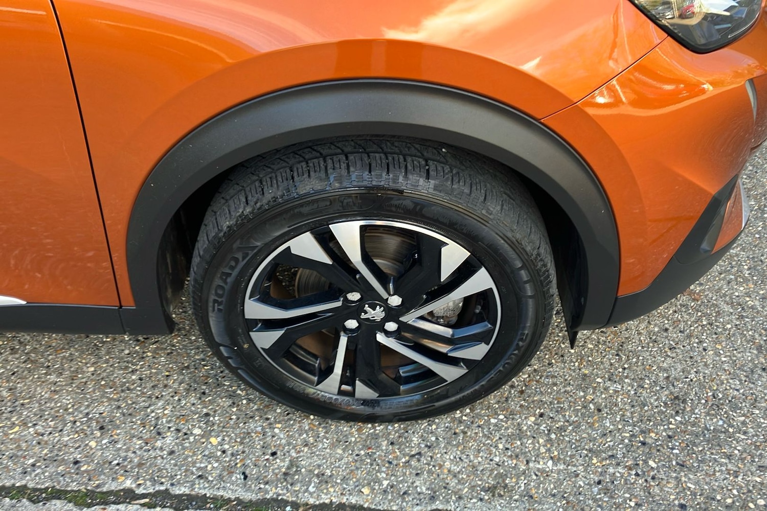 Used Peugeot E-2008 2022 for sale - 78045396: Photo 9