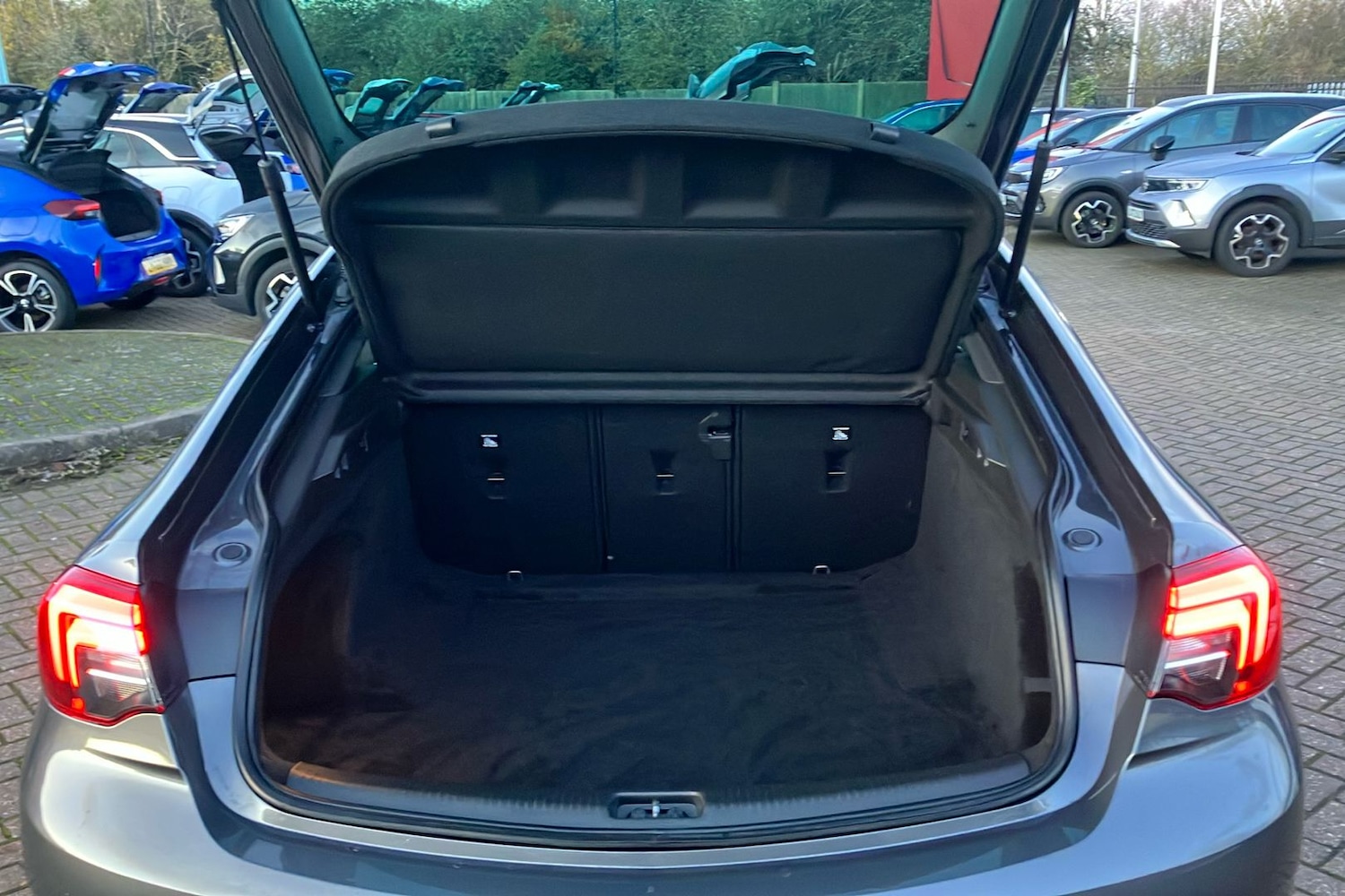 Used Vauxhall Insignia 2022 for sale - 76831300: Photo 12