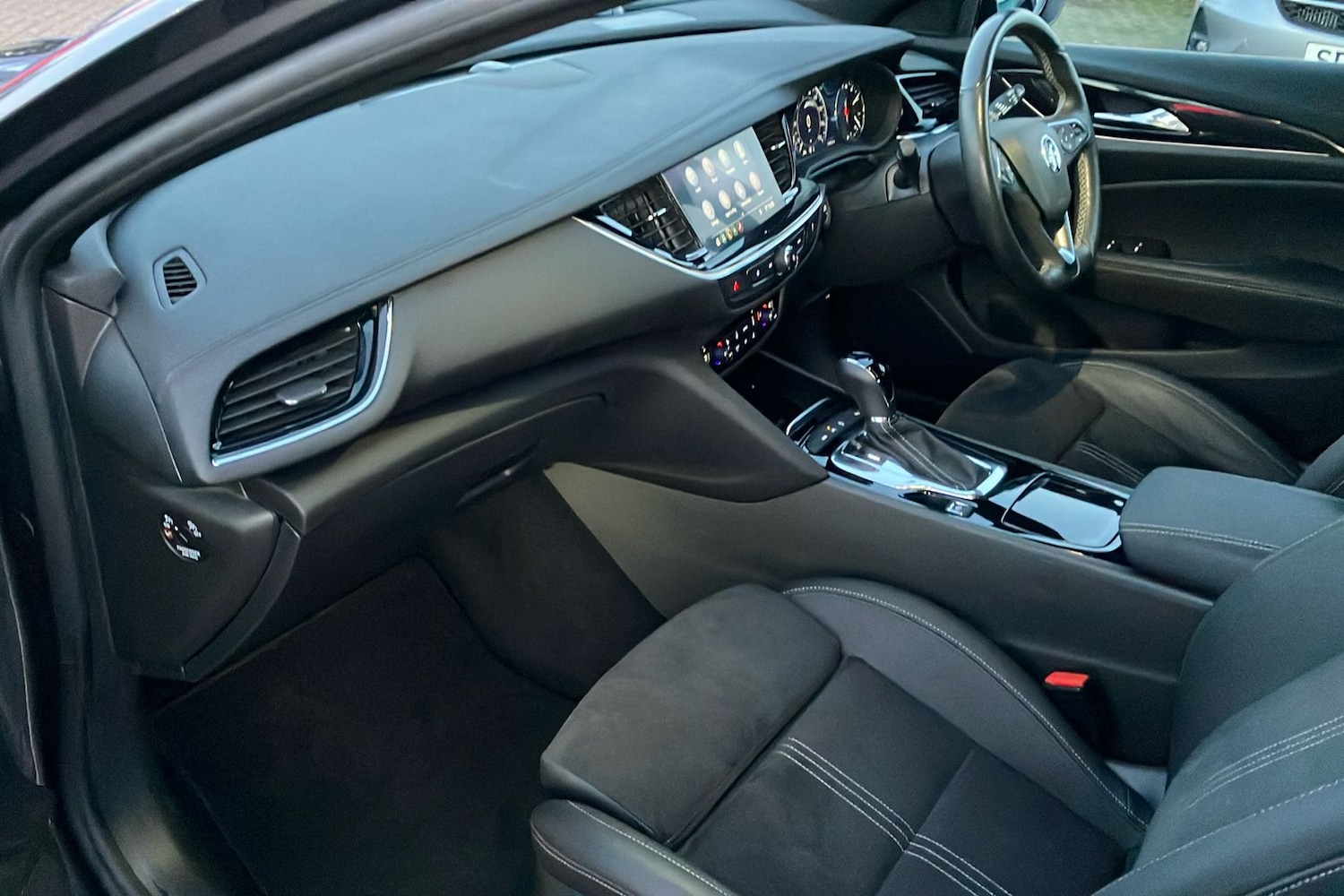 Used Vauxhall Insignia 2022 for sale - 76831300: Photo 44