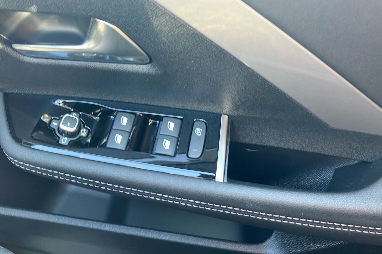 Used Vauxhall Astra for sale - 78201811: Photo 18