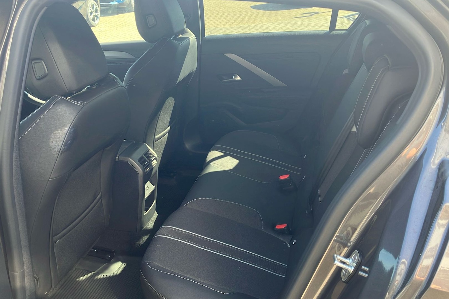 Used Vauxhall Astra for sale - 78201811: Photo 5