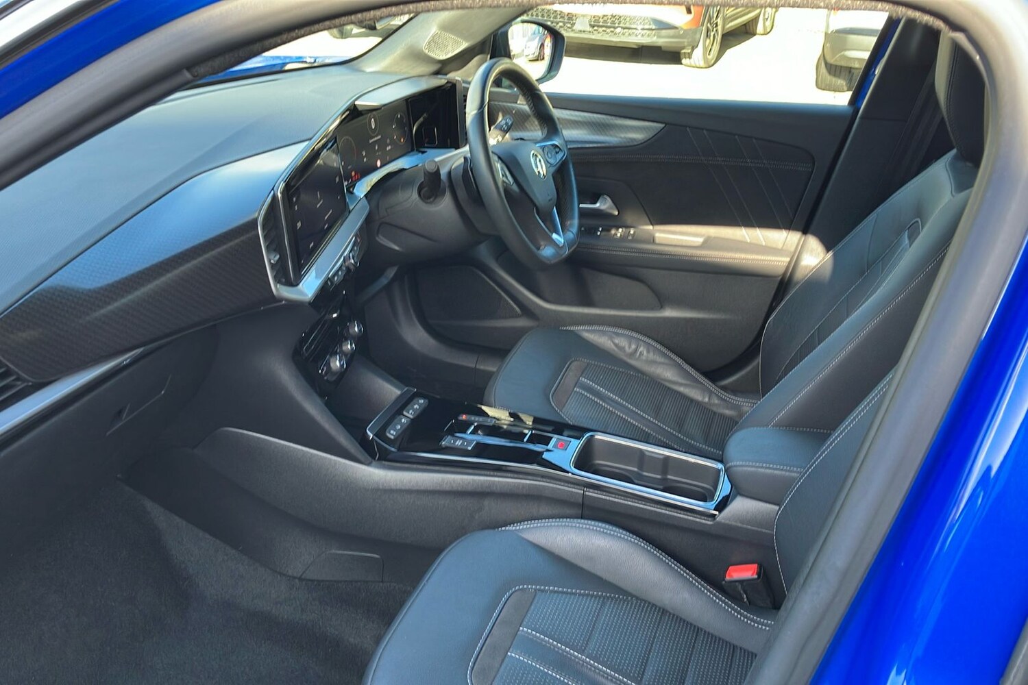 Used Vauxhall Mokka 2022 for sale - 76426092: Photo 3