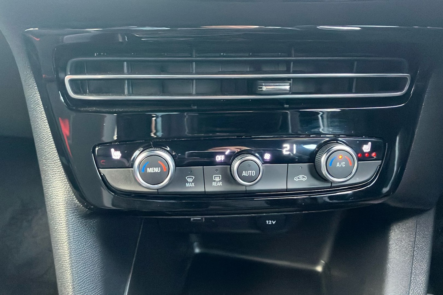 Used Vauxhall Mokka 2024 for sale - 77617652: Photo 15