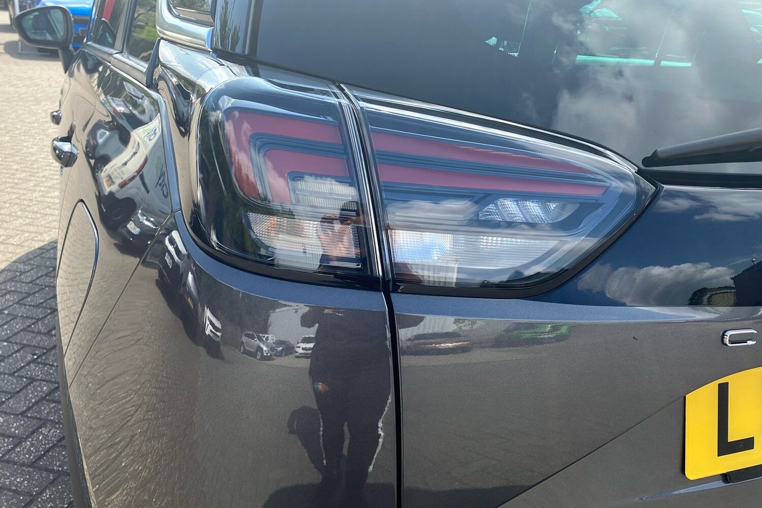Vehicle 28