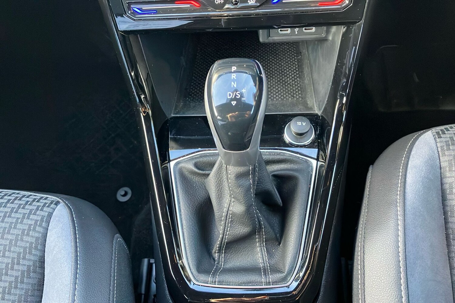 Used Volkswagen T-Cross 2023 for sale - 76554827: Photo 17