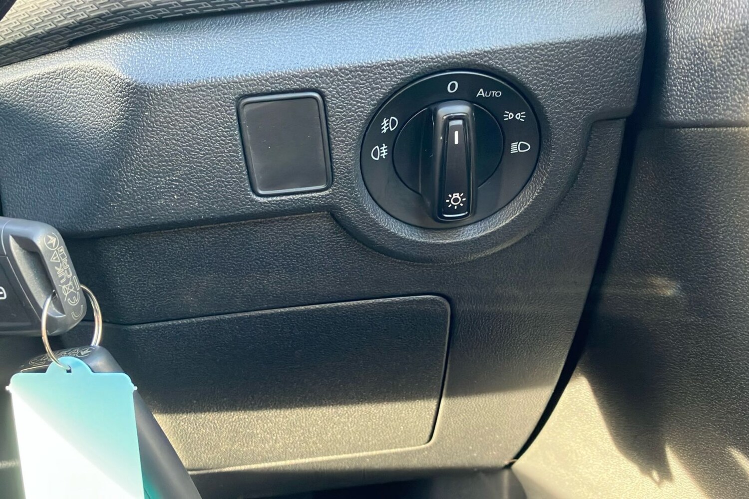 Used Volkswagen T-Cross 2023 for sale - 76554827: Photo 21