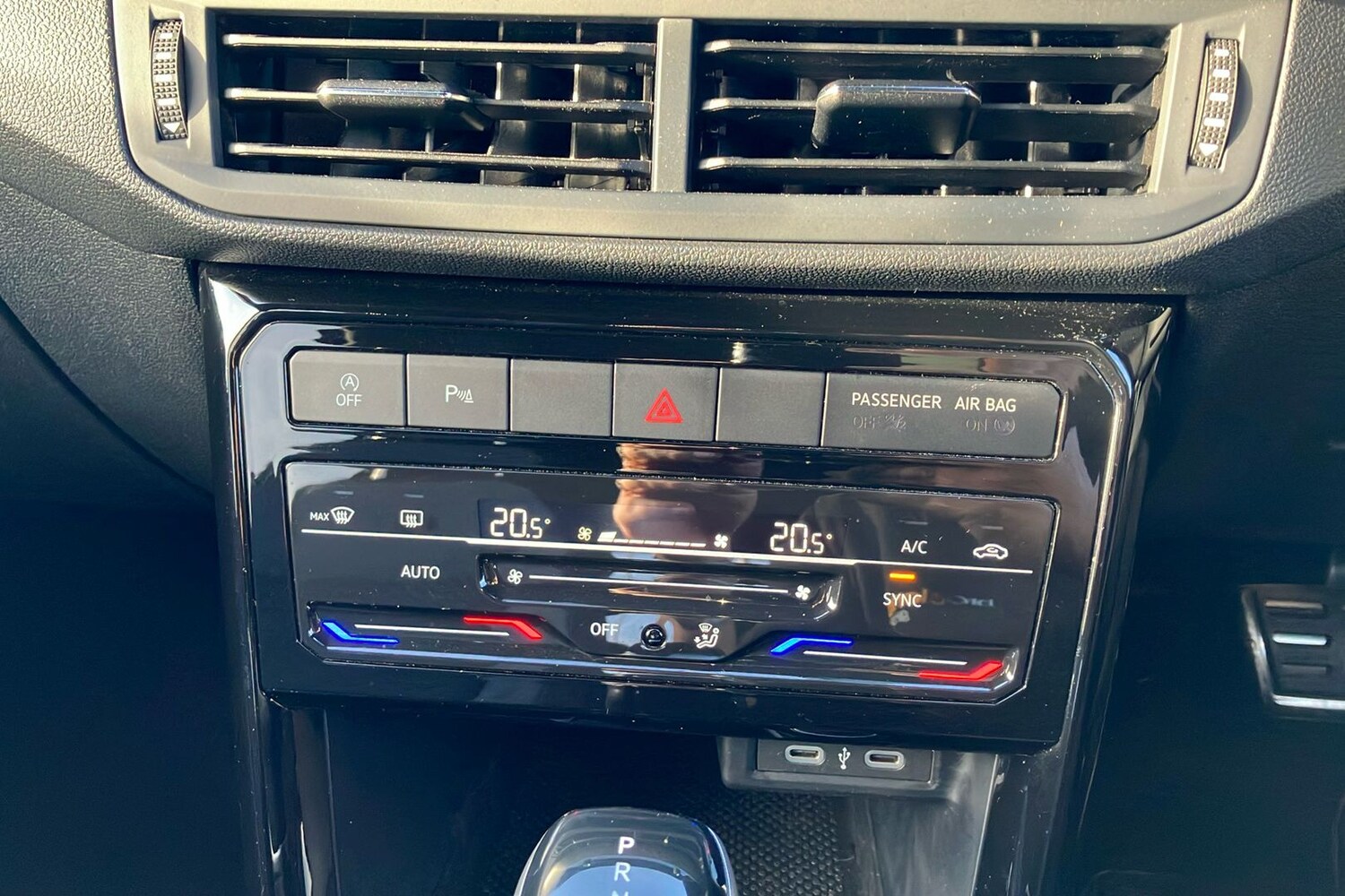 Used Volkswagen T-Cross 2023 for sale - 76554827: Photo 40