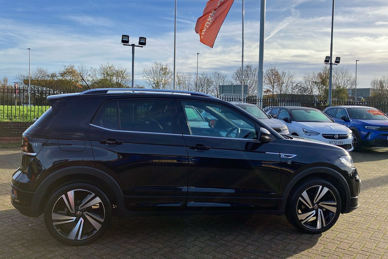 Used Volkswagen T-Cross 2023 for sale - 76554827: Photo 6