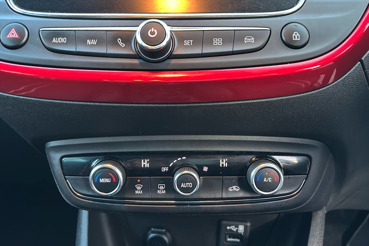 Used Vauxhall Crossland 2021 for sale - 77030575: Photo 40