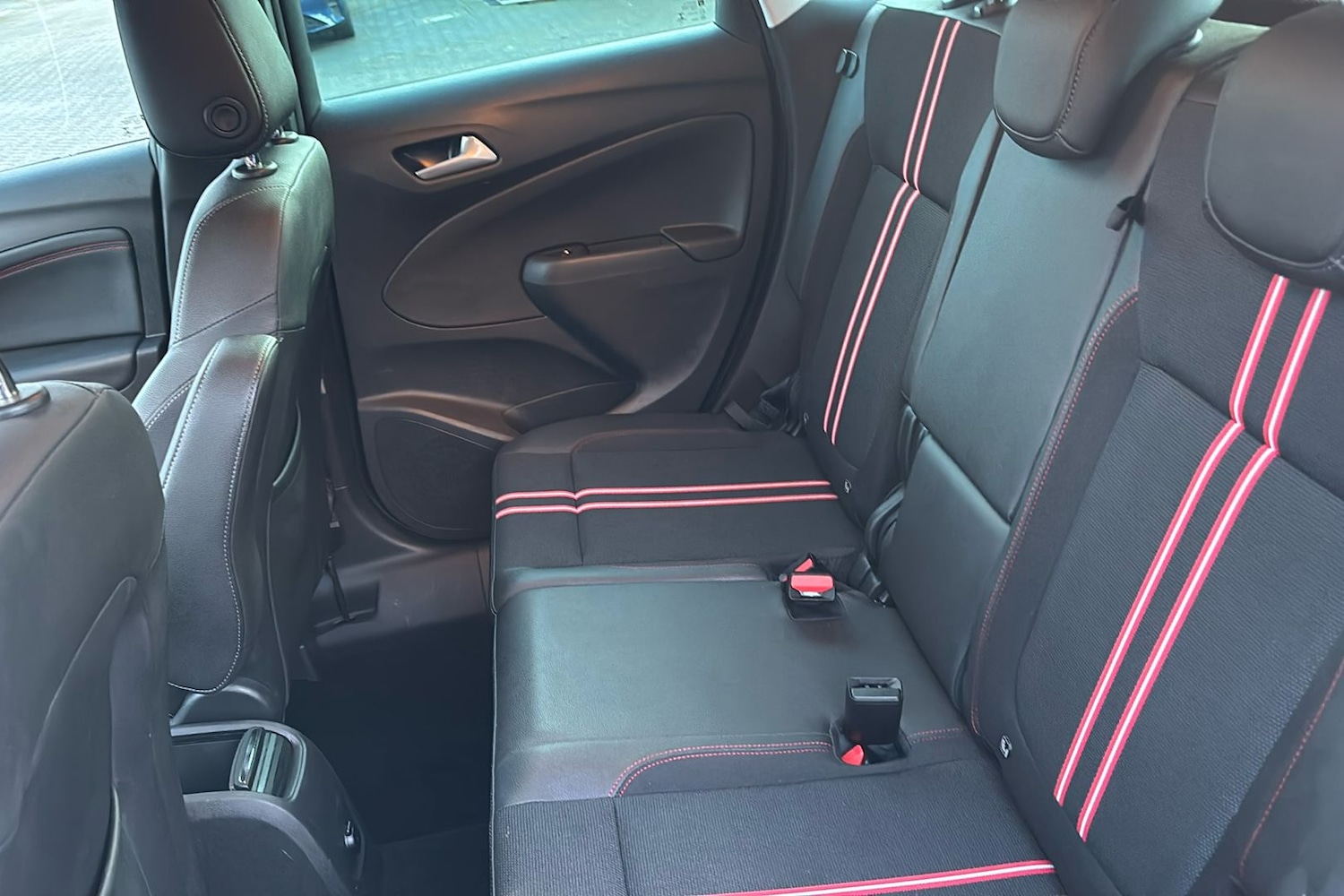 Used Vauxhall Crossland 2021 for sale - 77030575: Photo 5