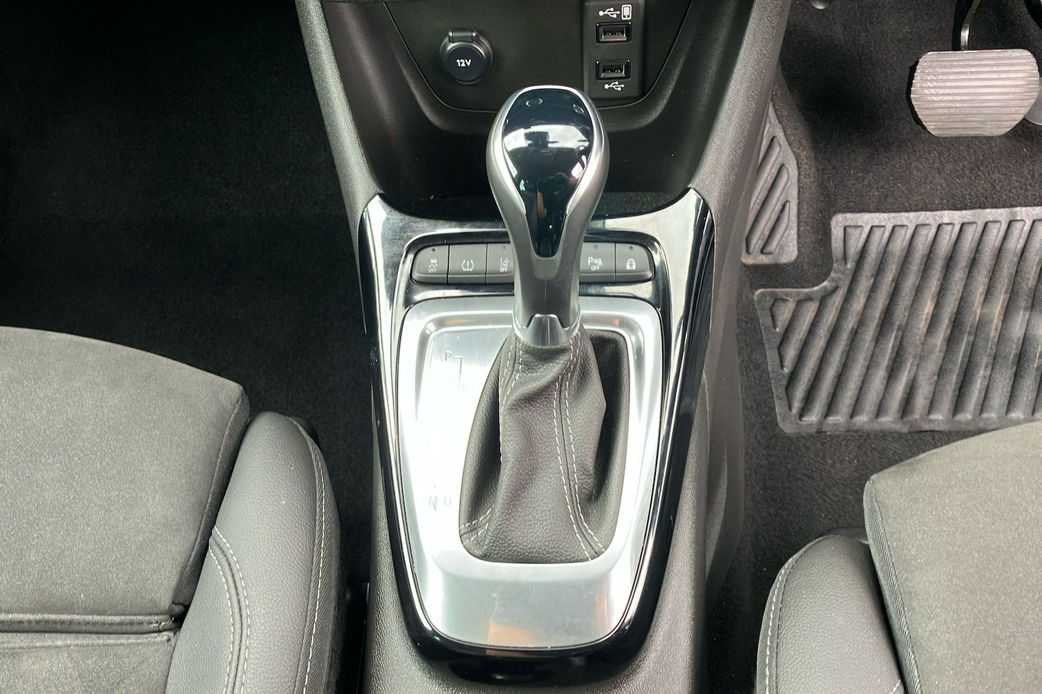Used Vauxhall Crossland 2024 for sale - 76340935: Photo 17
