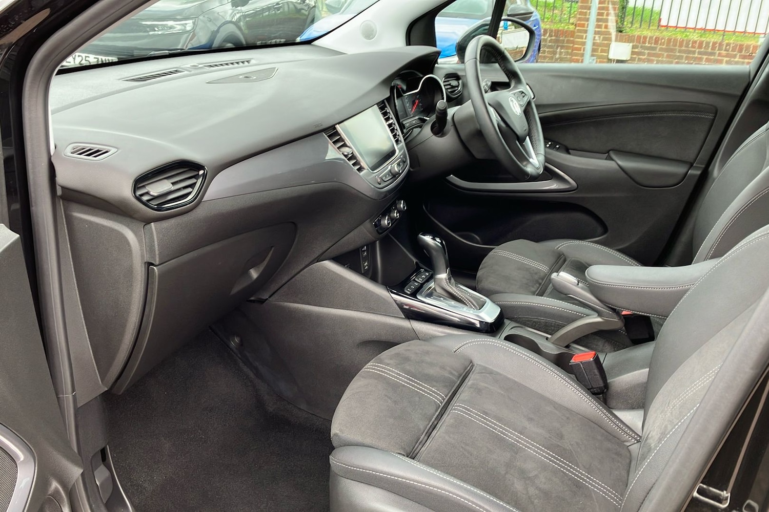 Used Vauxhall Crossland 2024 for sale - 76340935: Photo 44
