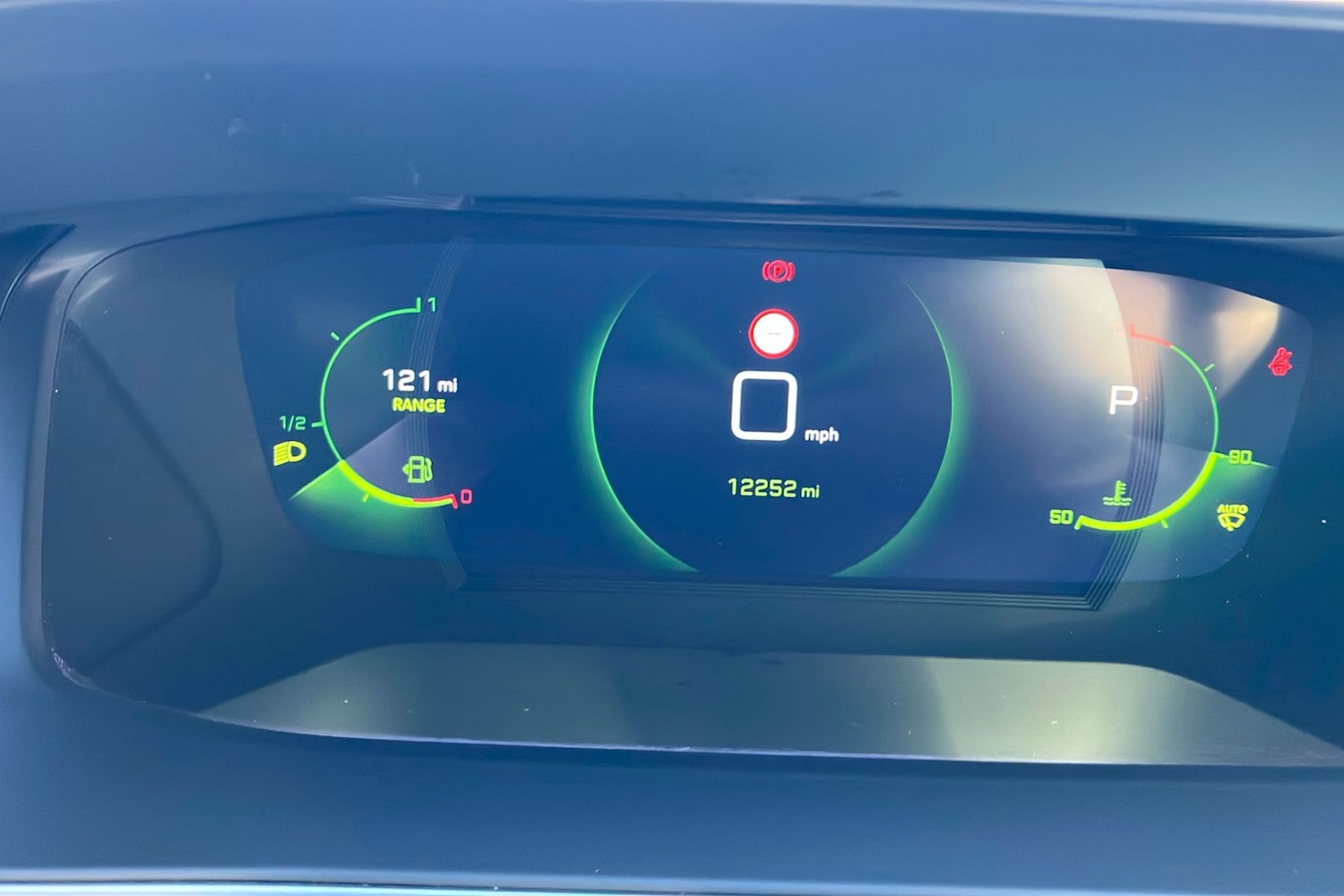 Used Peugeot 2008 2023 for sale - 76932077: Photo 24