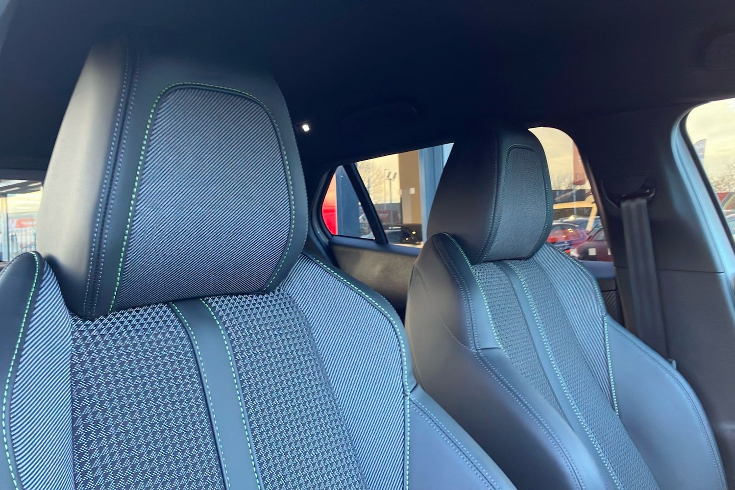 Used Peugeot 2008 2023 for sale - 76932077: Photo 30