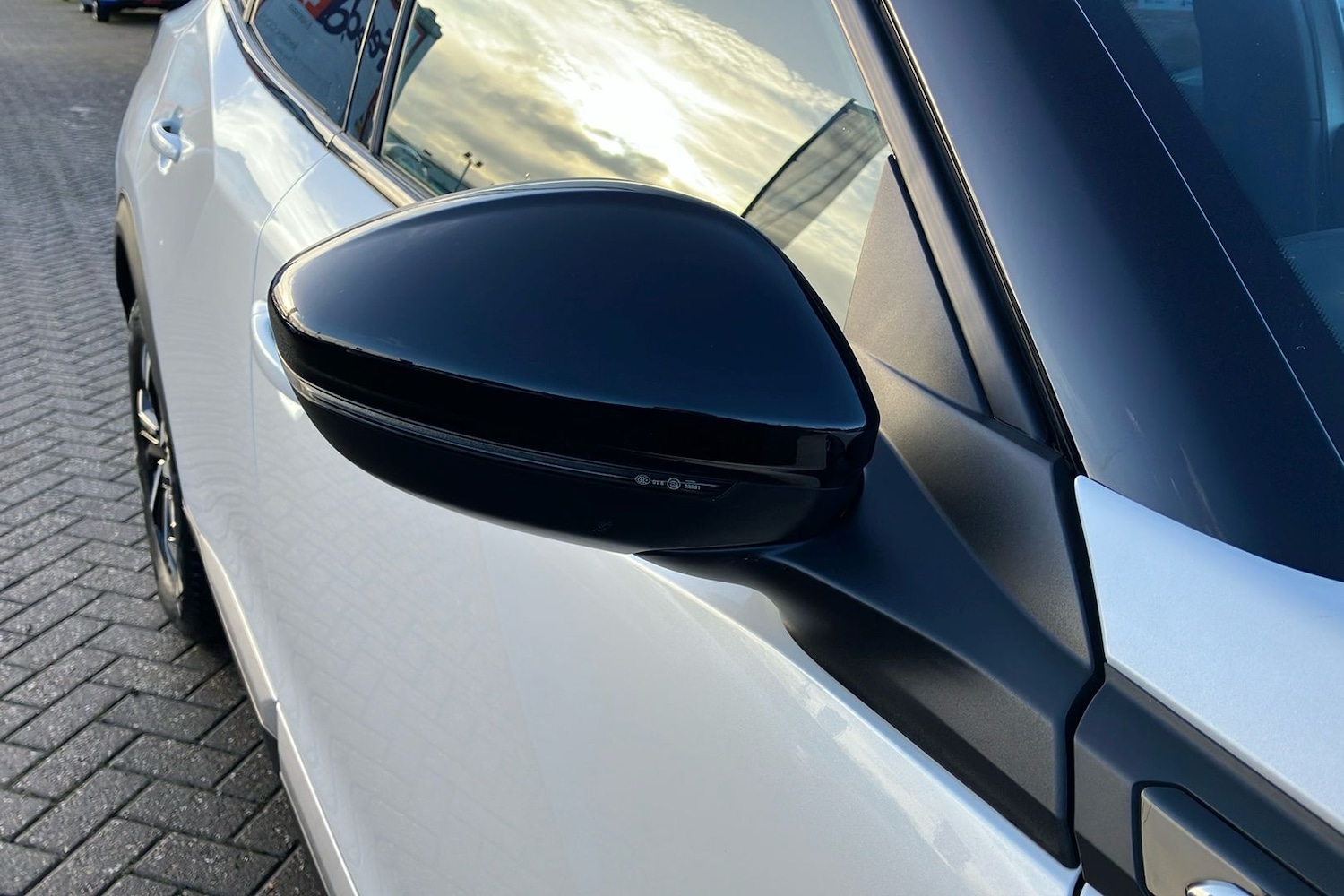 Used Peugeot 2008 2023 for sale - 76932077: Photo 36