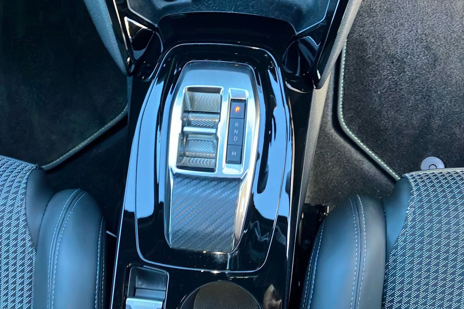 Used Peugeot 2008 2023 for sale - 76932077: Photo 38