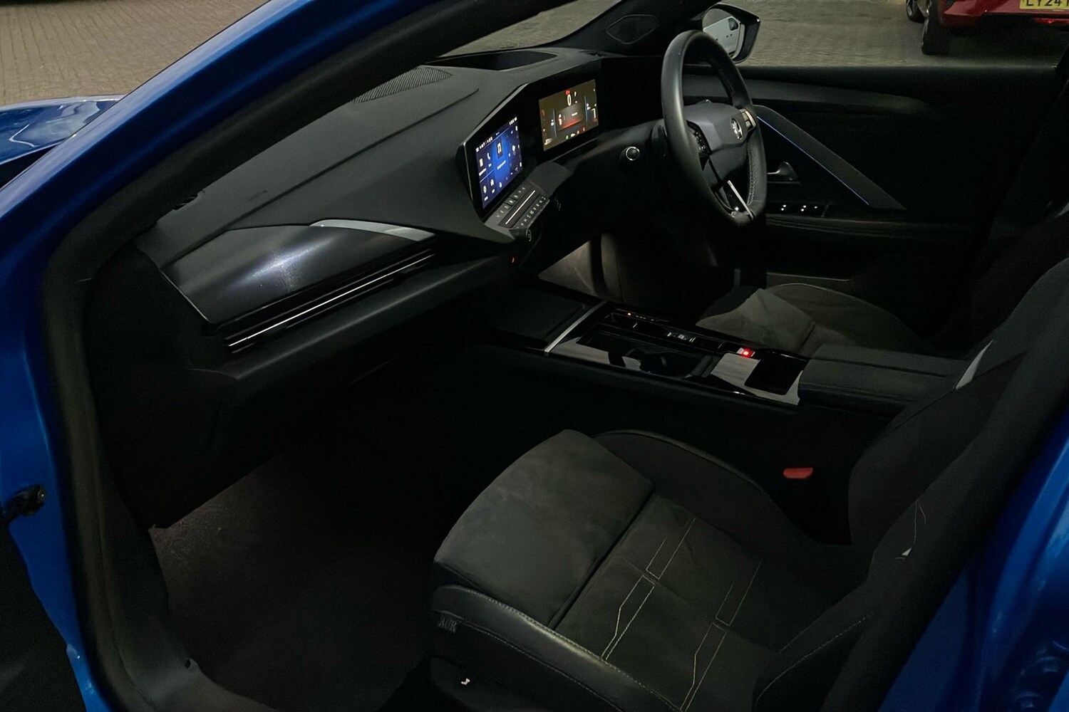 Used Vauxhall Astra for sale - 78201799: Photo 44