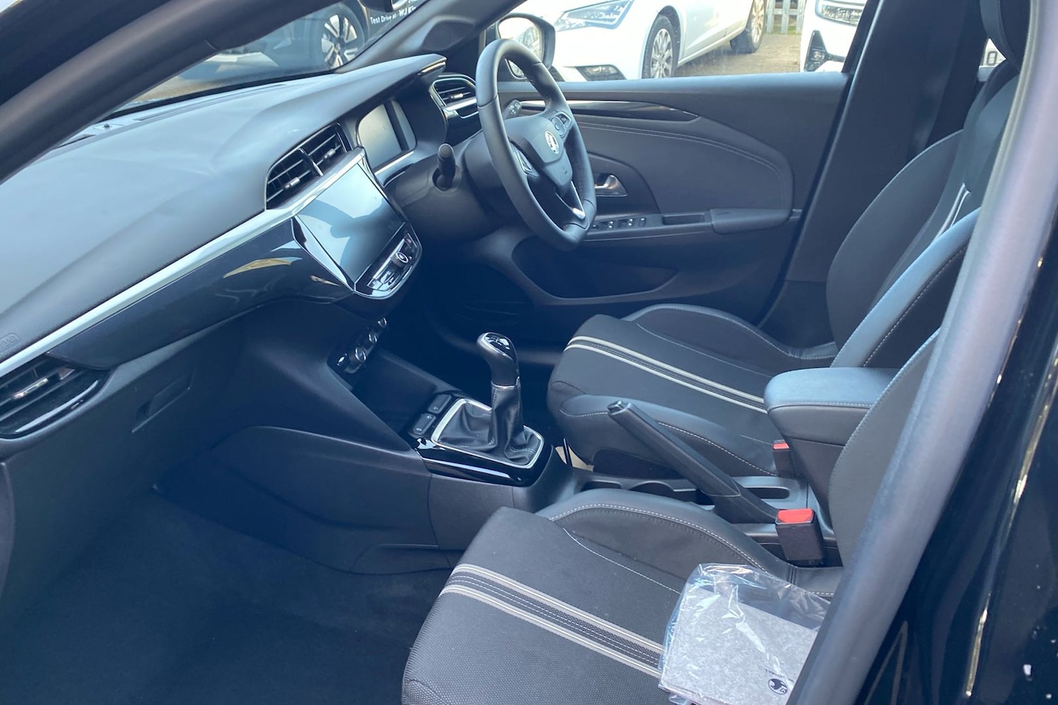 Used Vauxhall Corsa 2024 for sale - 76950975: Photo 3