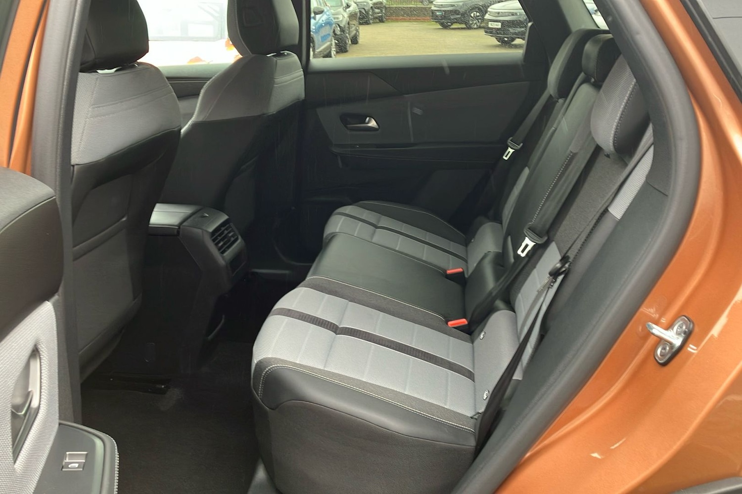 Used Vauxhall Grandland 2024 for sale - 77681636: Photo 5