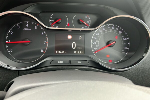 Used Vauxhall Crossland 2022 for sale - 75766363: Photo 19